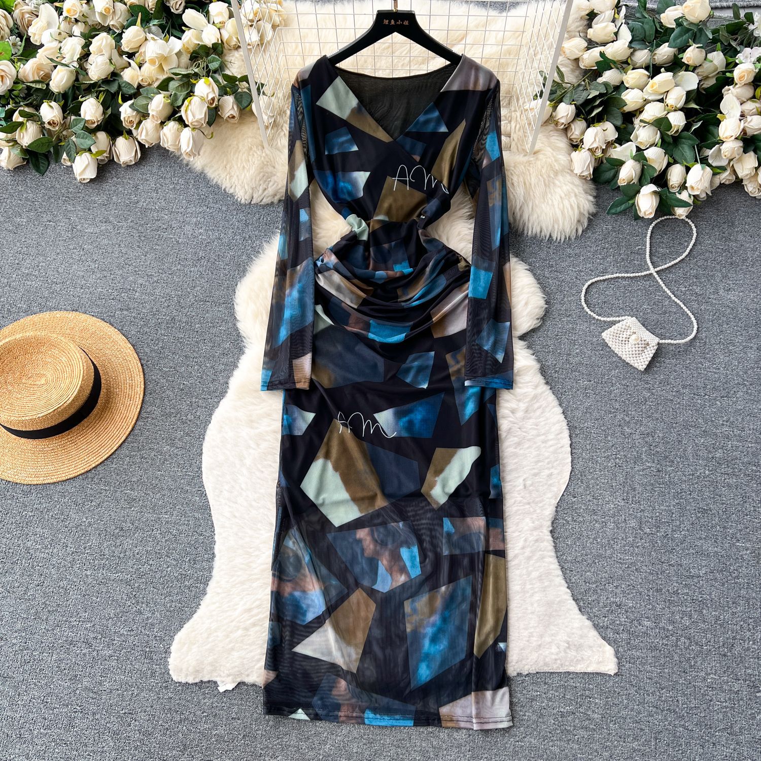 French Style Long Sleeve V Neck Gradient Print Mesh Dress Slim Fit Bodycon Lightweight Autumn Wear Wholesale