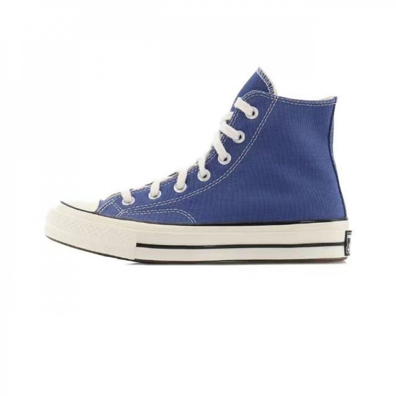 ネイビーブルー（ワンサイズ大きめ）のホットアイテム