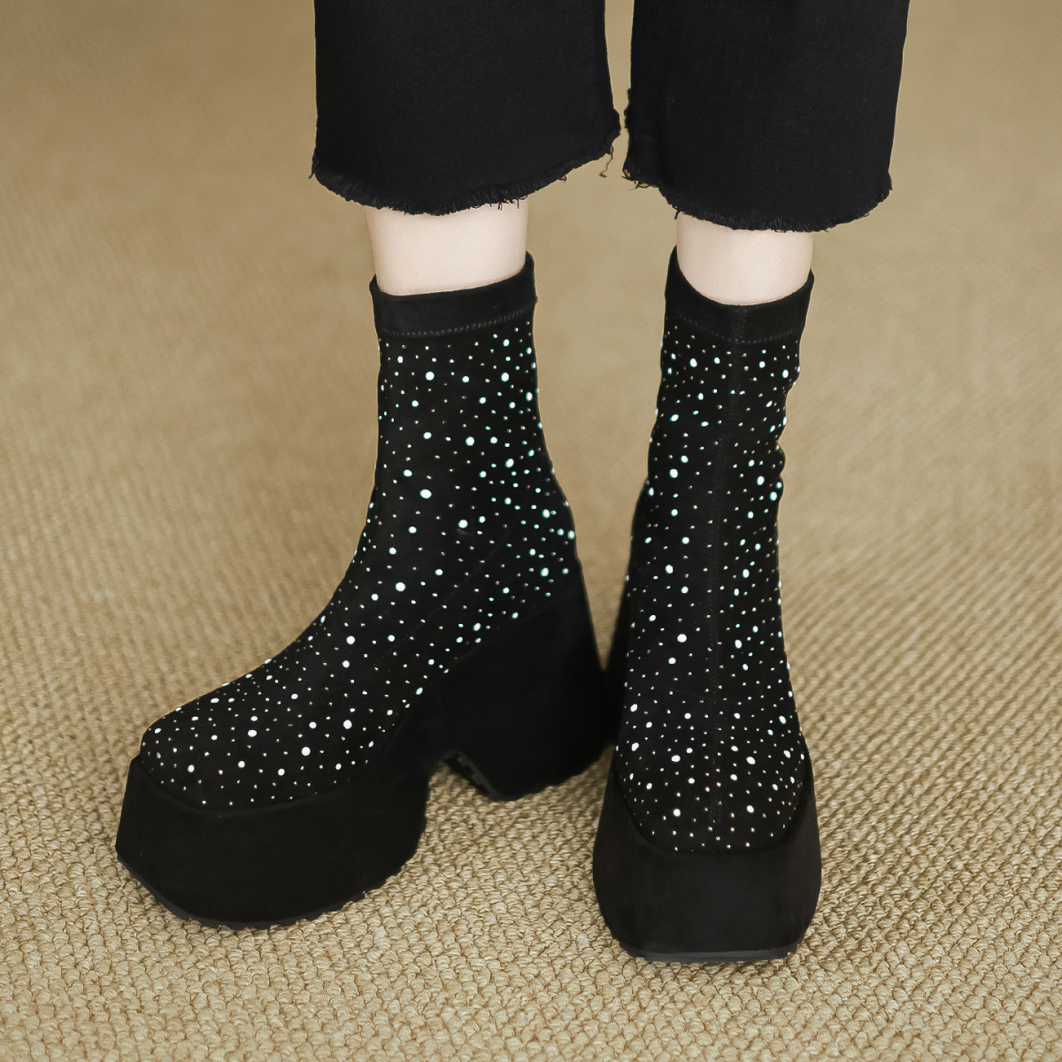 Boot nữ cổ thấp gót siêu cao 11cm đế xuồng đính đá pha lê — Lớp lót đơn màu be, Lớp lót đơn màu đen, Lót nhung đen, Lót nhung màu be