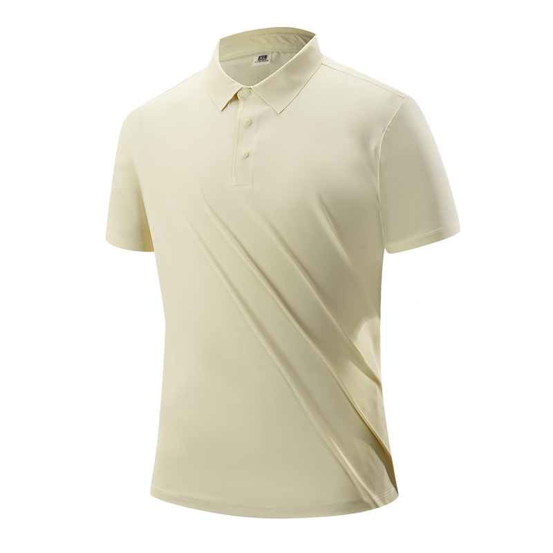 女性のアプリコットミルクカード