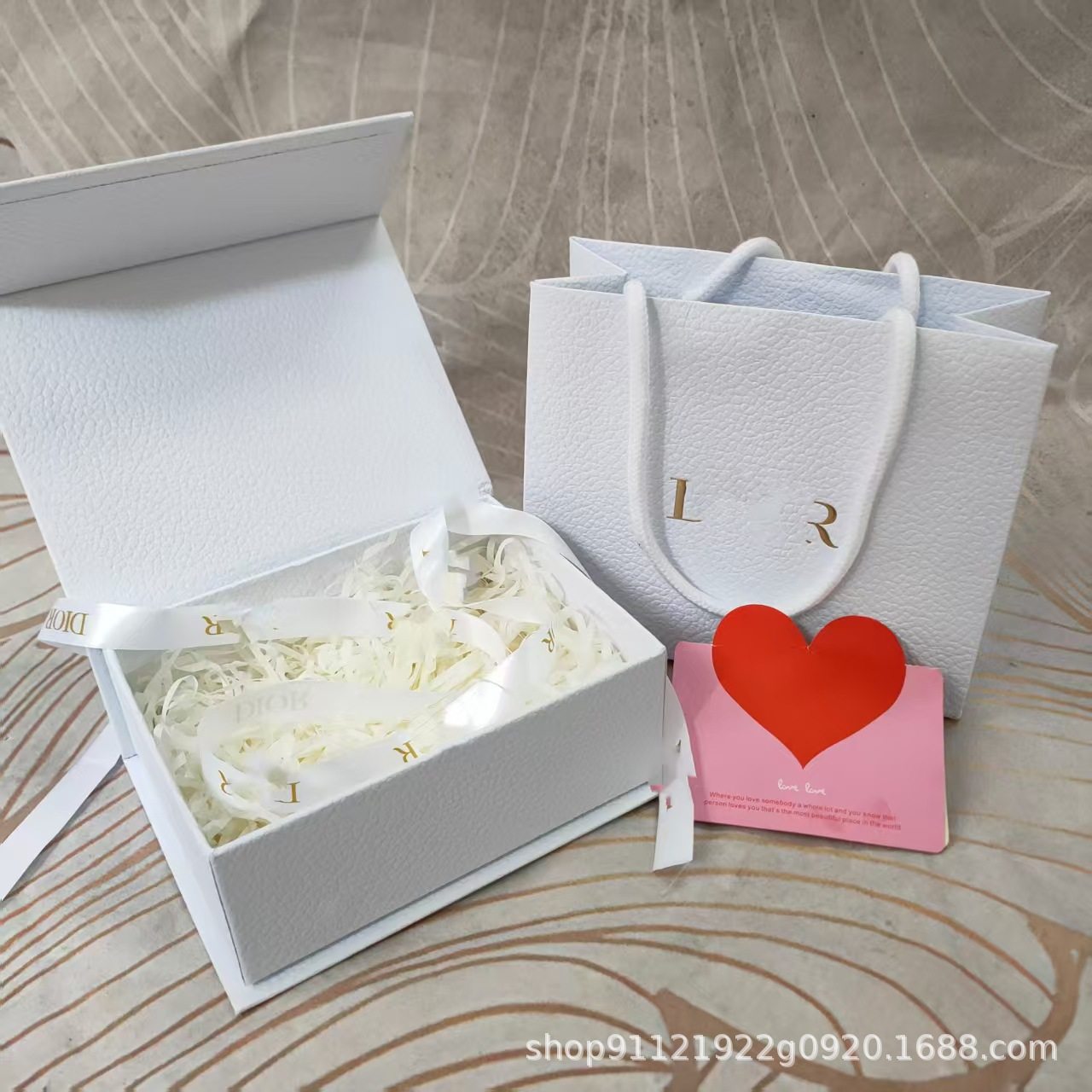 D home litchi pattern white lipstick packaging empty box lipstick gift box is really my perfume box gift bag