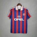 95-97 Bayern Home