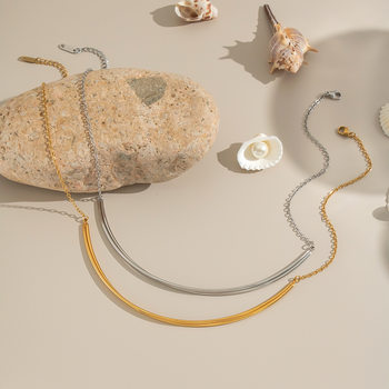 Niche personality high collar necklace geometric gold exaggerated new titanium steel stainless steel necklace 18K gold wholesale