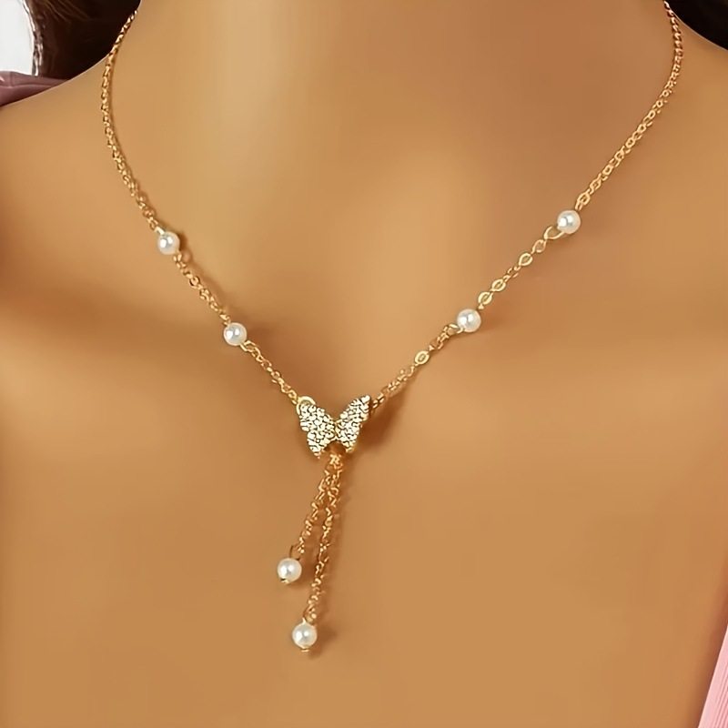 French Style Pearl Butterfly Necklace Women's Light Luxury Niche Lockbone Chain 2024 New Explosive High-end Fashion All-match