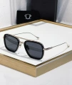 Rose gold frame, grey lens