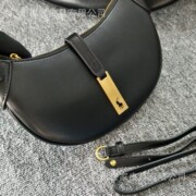 Cross-Border Lauf Polo Jung Soo-Kyung Style Retro Croissant Bag Single Shoulder Underarm Large Capacity Cowhide Crossbody Saddle