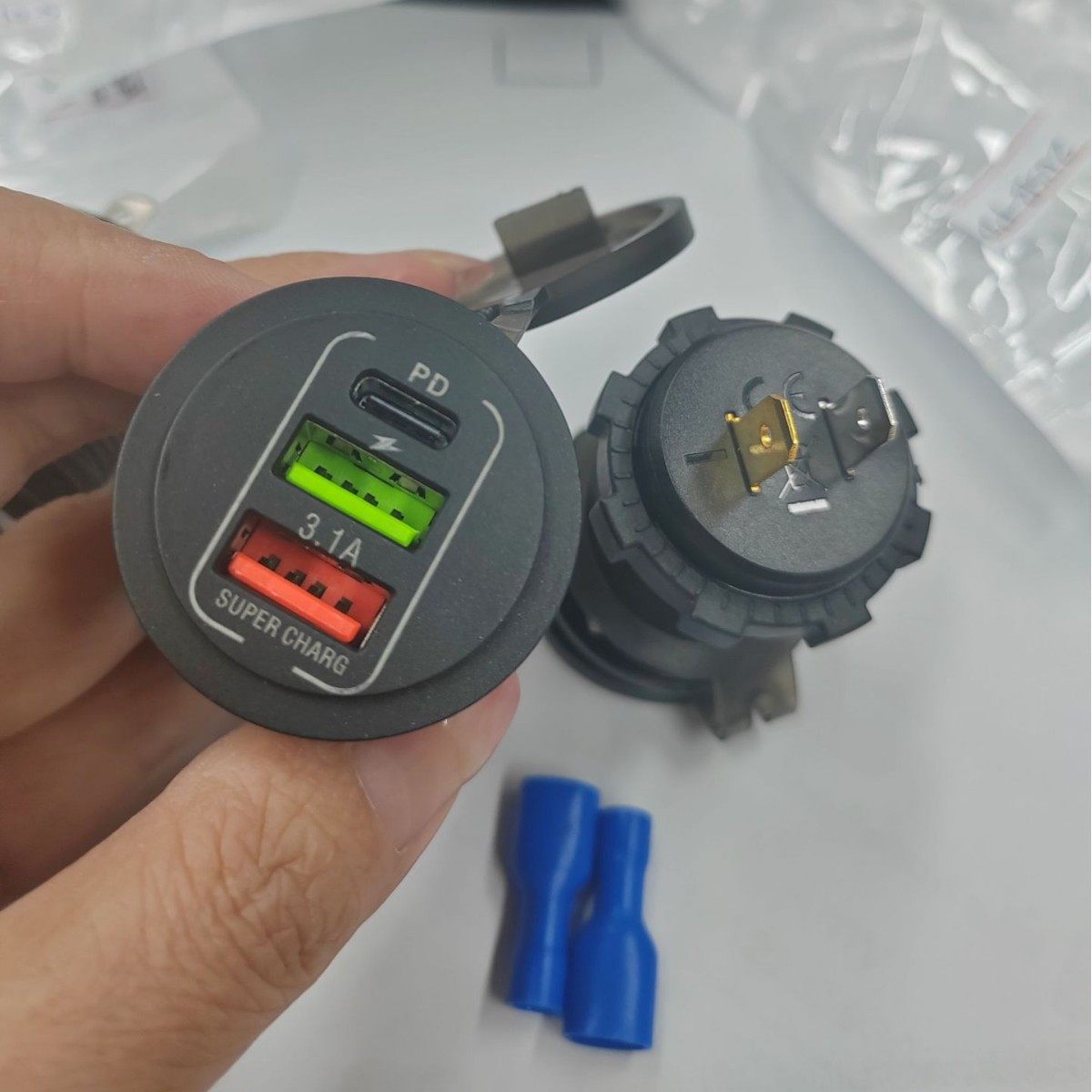 Modified car charger 2USB PD car fast charger car charger motorcycle car modified charger PD fast charger