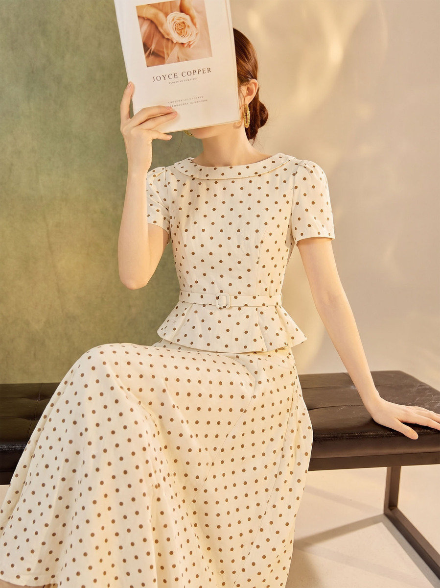 Bộ áo sơ mi tay lỡ và chân váy dài họa tiết chấm bi phong cách retro — Áo chấm bi (giao hàng trong 7 ngày), Áo chấm bi (giao hàng trong ngày), Chân váy chấm bi (giao hàng trong 7 ngày), Chân váy chấm bi (giao hàng trong ngày)