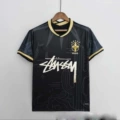 22 yellow collar brazil.png