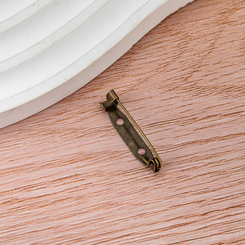 厂家批发金属电镀有孔别针铁质简针徽章领花保险胸针DIY饰品配件