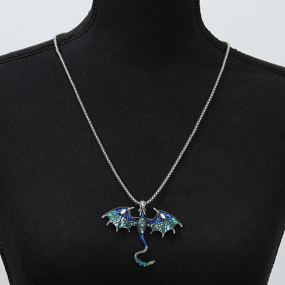 Fashionable Retro Flying Dragon Necklace Dark Exaggerated Hip-Hop Disco Street Style Necklace Punk Style Subculture Sweet and Cool Necklace