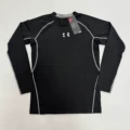 An dm black long sleeves