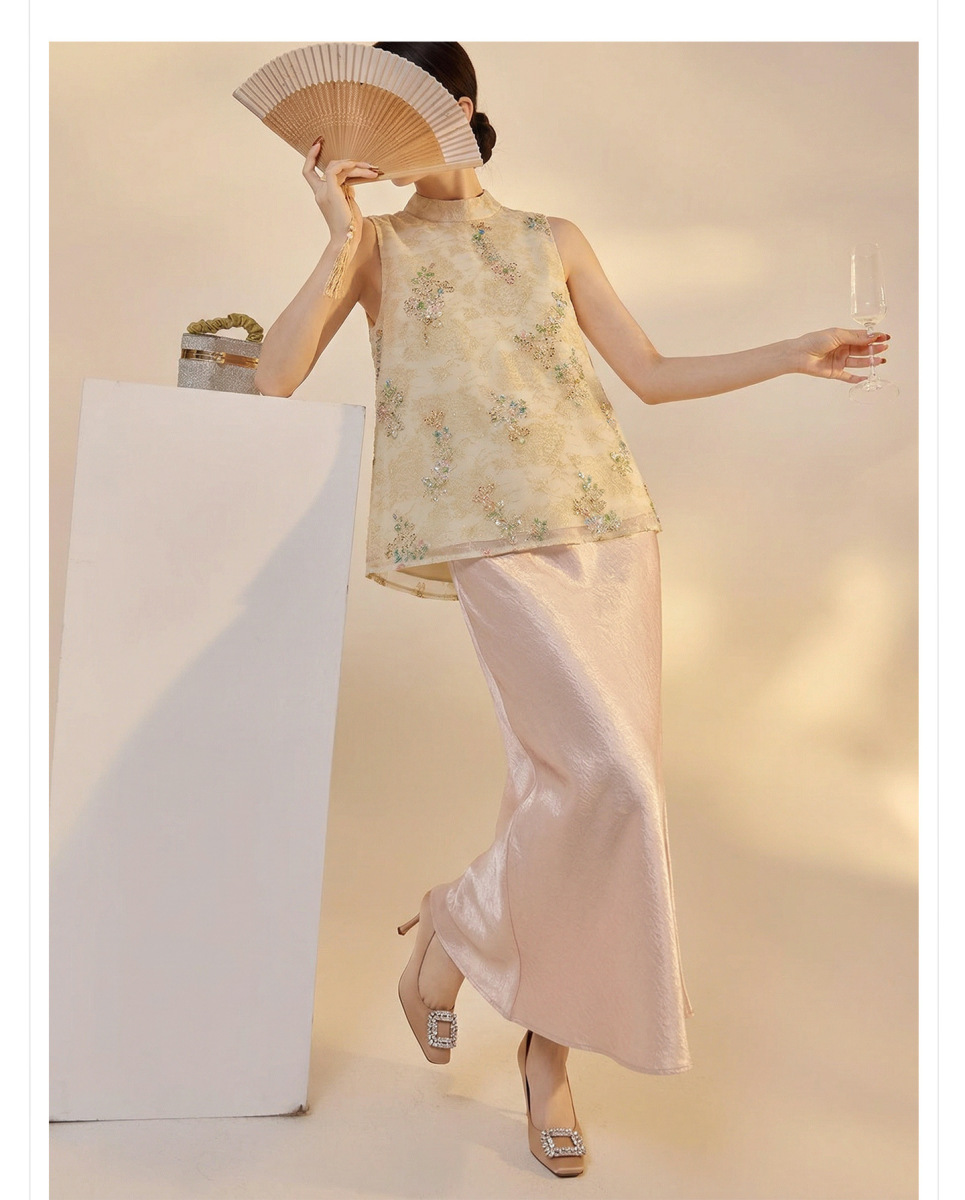 Bộ áo gile thêu hạt không tay kèm chân váy đuôi cá dài — Chân váy màu champagne (giao hàng trong 7 ngày), Áo gile thêu hạt (giao hàng trong 7 ngày), Áo gile thêu hạt (giao hàng trong ngày), Bộ sản phẩm (giao hàng trong 7 ngày)