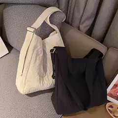 Personalized Bags for Women 2026 New Style Simple Casual Crossbody Tote Bag Large Capacity Pleated Texture Mother-Daughter Bag for Women