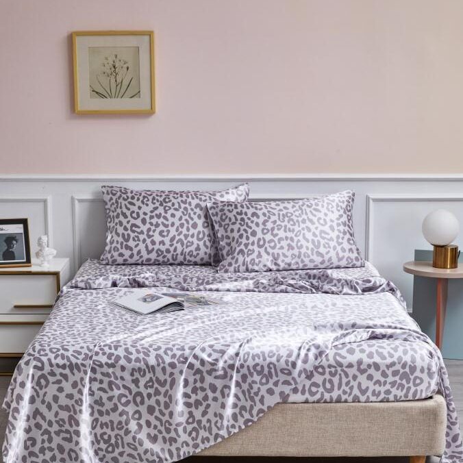 Foreign Trade Cross-Border Amazon Satin Imitation Silk Printed Bed Sheet, Fitted Sheet, Pillowcase Digital Print Leopard Print Four-Piece Set