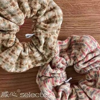 Autumn and Winter Plush Scrunchie Ponytail Hair Tie for Girls, Rubber Band Hair Rope, Low Bun Hair Accessory