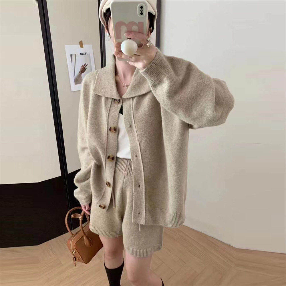 suit Women Autumn and Winter New Korean Fashion Lapel Sweater Cardigan Women's High Waist Slimming Wide Leg Shorts Two-piece Set