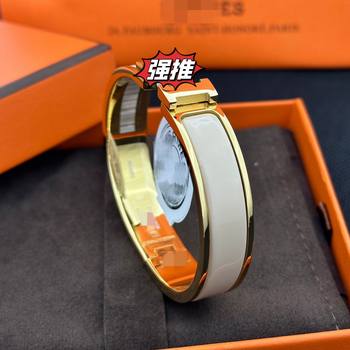 Aijia high version classic 12MM wide enamel h bracelet cross-border Joker non-fading letter titanium steel bracelet wholesale