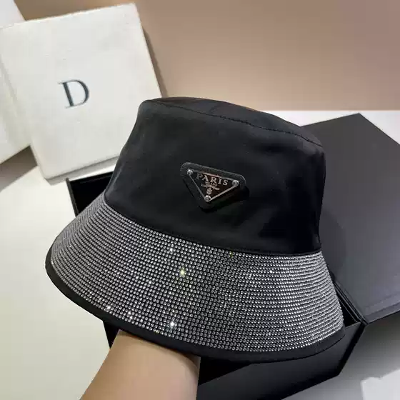 Reversible Inverted Triangle Paris Acetate Rhinestone Bucket Hat Paris Fashion Designer Camellia Casual Cloche Hat