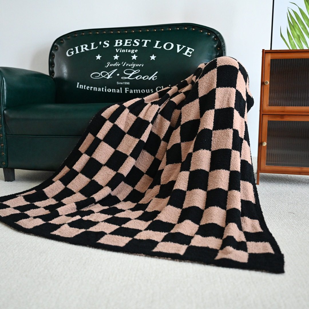 B40 Checkerboard Pattern A-Grade Half-Velvet Blanket Air Conditioning Blanket Office Nap Blanket Sofa Throw Blanket Guesthouse Hotel Blanket