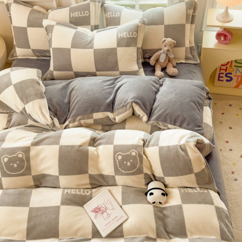 Winter Thickened Milk Velvet Four-Piece Set, Ins-Style Fresh French Velvet Bed Sheet, Duvet Cover, Fitted Sheet, Three-Piece Set