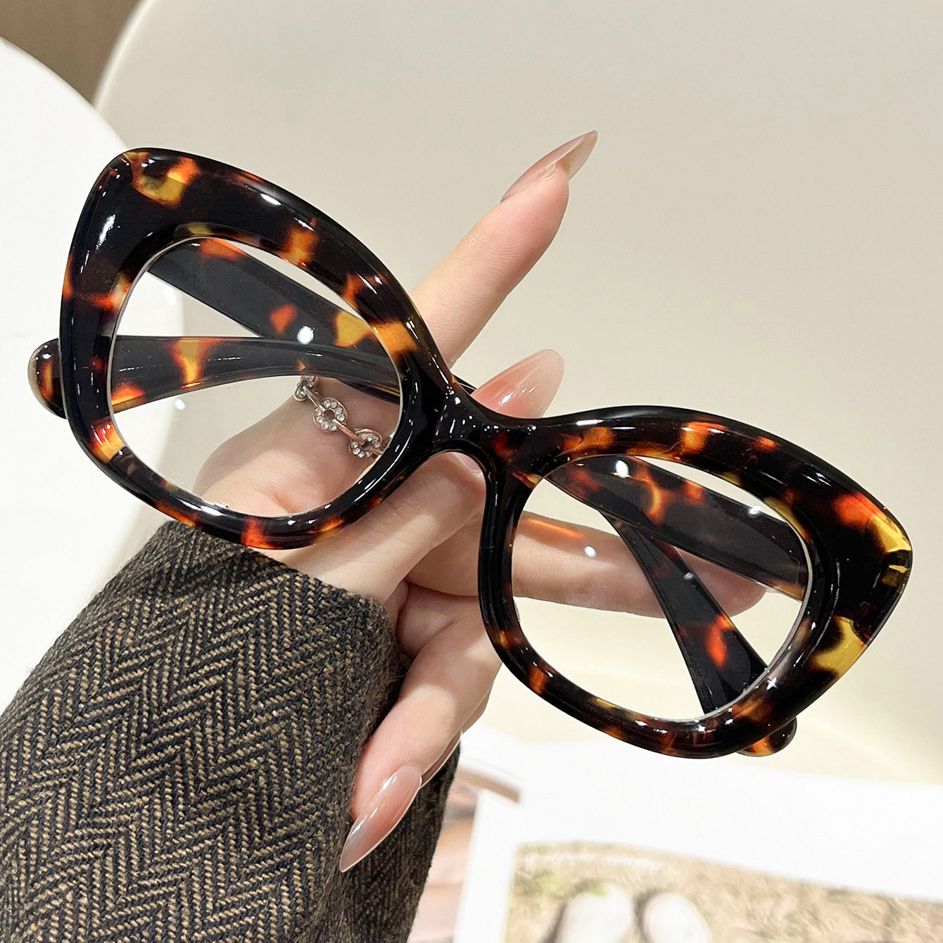 Retro Leopard Print Butterfly Frame Glasses 2025 New High-End Cat-Eye Flat Mirror Cross-Border Internet Celebrity Fashion Glasses Frame
