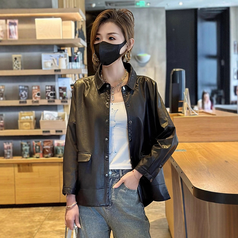 Áo khoác da bò nữ dáng ngắn cổ vuông phong cách casual — Màu đen, Màu đỏ rượu
