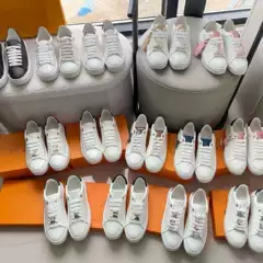 L Brand Casual Sports Style White Sneakers 2025 New Model Flat Comfortable Fashionable Versatile Three-Dimensional Pendant Design Not Tiring for Feet