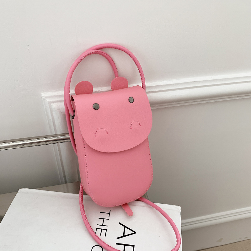 Soft Skin Texture Phone Bags Female 2022Summer New Shoulder Bags Sweet Can Love Small square Package Cross-border  软皮质感手机包包女2022夏新款单肩包甜美可爱河马竖款小方包跨境 Soft Skin Texture Phone Bags Female 2022Summer New Shoulder Bags Sweet Can Love Small square Package Cross-border 