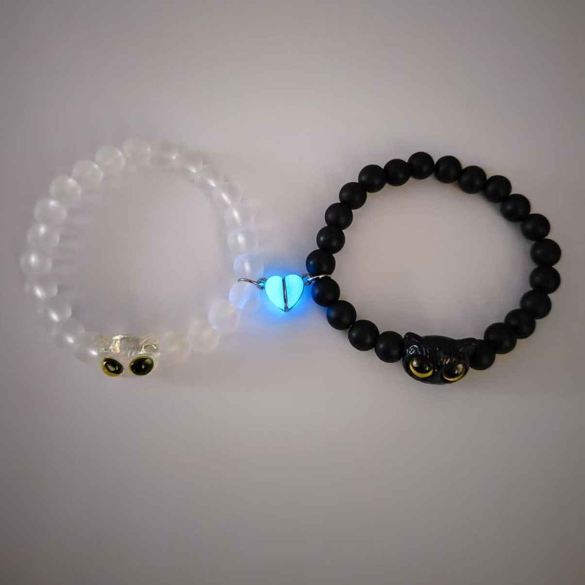 Cross-border European and American Beaded Bracelet Cute Cat Two Loads of Love Magnetic Luminous Luminous Couple Bracelet Bracelet