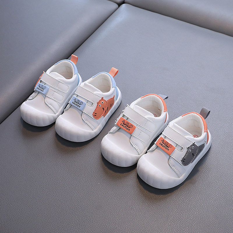 Xiao Liu Bao Spring and Autumn 1-2 Years Old Waterproof Leather Toddler Shoes Infant Non-slip Soft Bottom White Shoes for Boys and Girls