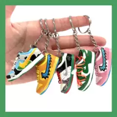 Cross-border Ins Amazon Single Keychain Dunk / Daisy Series 3D Shoe Model AJ Keychain Shoe Model