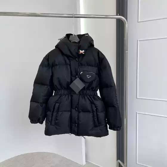 2023 Winter New P Home Triangle Label Bag Letter Badge Black Waist Down Jacket Coat