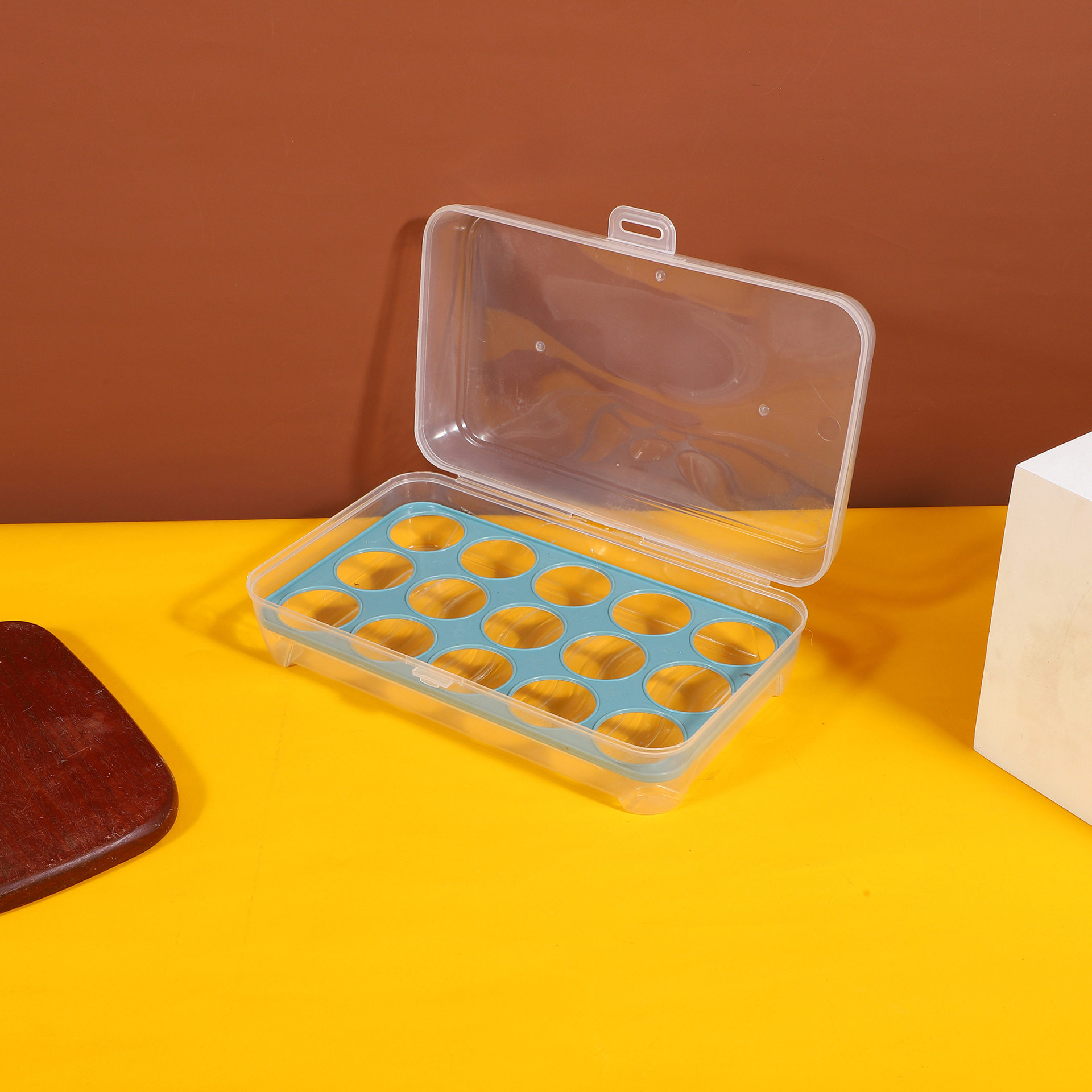 New refrigerator egg storage PP box 15 plastic box PP box transparent fresh transparent egg rack kitchen storage