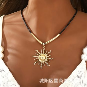 European and American Cross-Border Best-Selling Niche Design Retro Sun Versatile High-End Necklace Jewelry Set