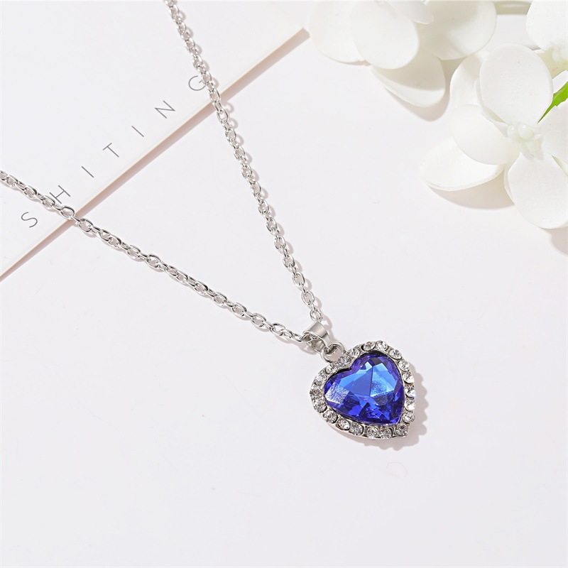 Cross-border Explosions Jewelry Titanic Crystal Gem Love Necklace Temperament Classic Ocean Heart Necklace