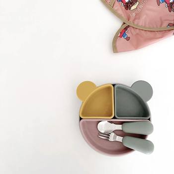 Children's silicone plate suction cup food grade drop-resistant infant food supplement bowl tableware cartoon bear compartment plate