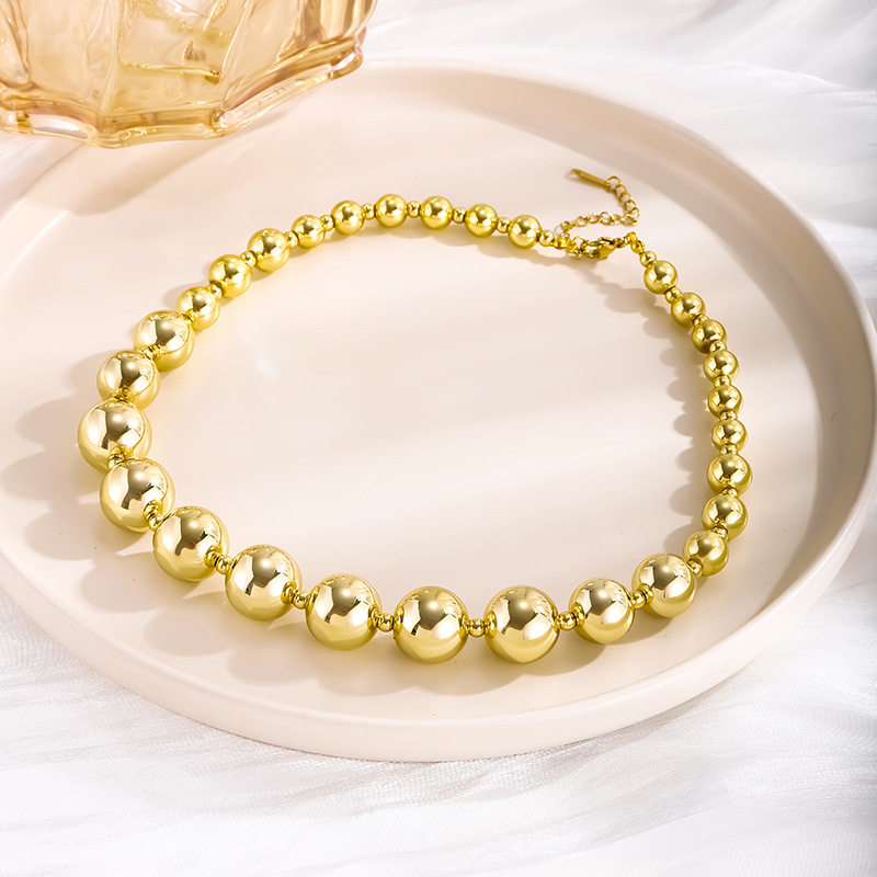 Europe and the United States cross-border wholesale titanium steel beaded necklace women do not fade fashion Joker trend high sense accessories pendant women