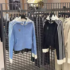 New Women's Casual Sweater, Retro Fashion, Contrasting Color Stripes, Sports Slim-Fit Knitted Cardigan Jacket, Versatile