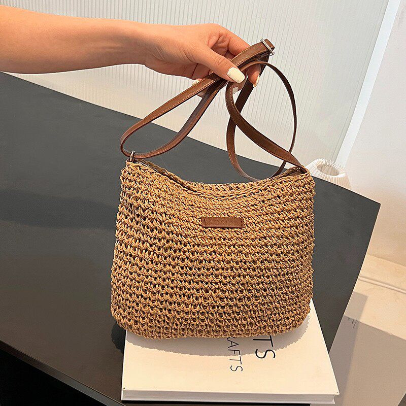ins批发洋气新款编织包唐妮儿韩版时尚沙滩包休闲百搭草编女包超