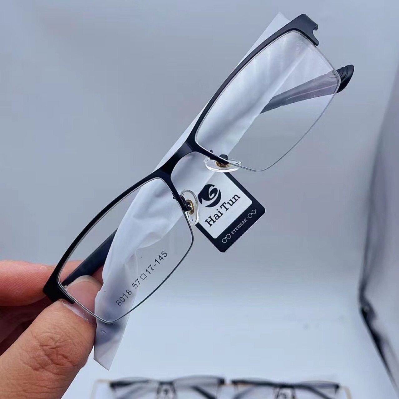 Men's Business Steel Leather Frame Plastic Steel Half Frame Brushed Frame Comfortable and Generous Can Be Equipped with Myopia Glasses Frame