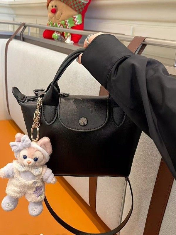 New Longxiang Dumpling Bag Lambskin Crossbody Bag Mini Handbag Large Capacity Trendy Easiest for Match Commuting Bag Women's Bag