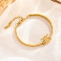 7808 arc de triomphe bracelet gold