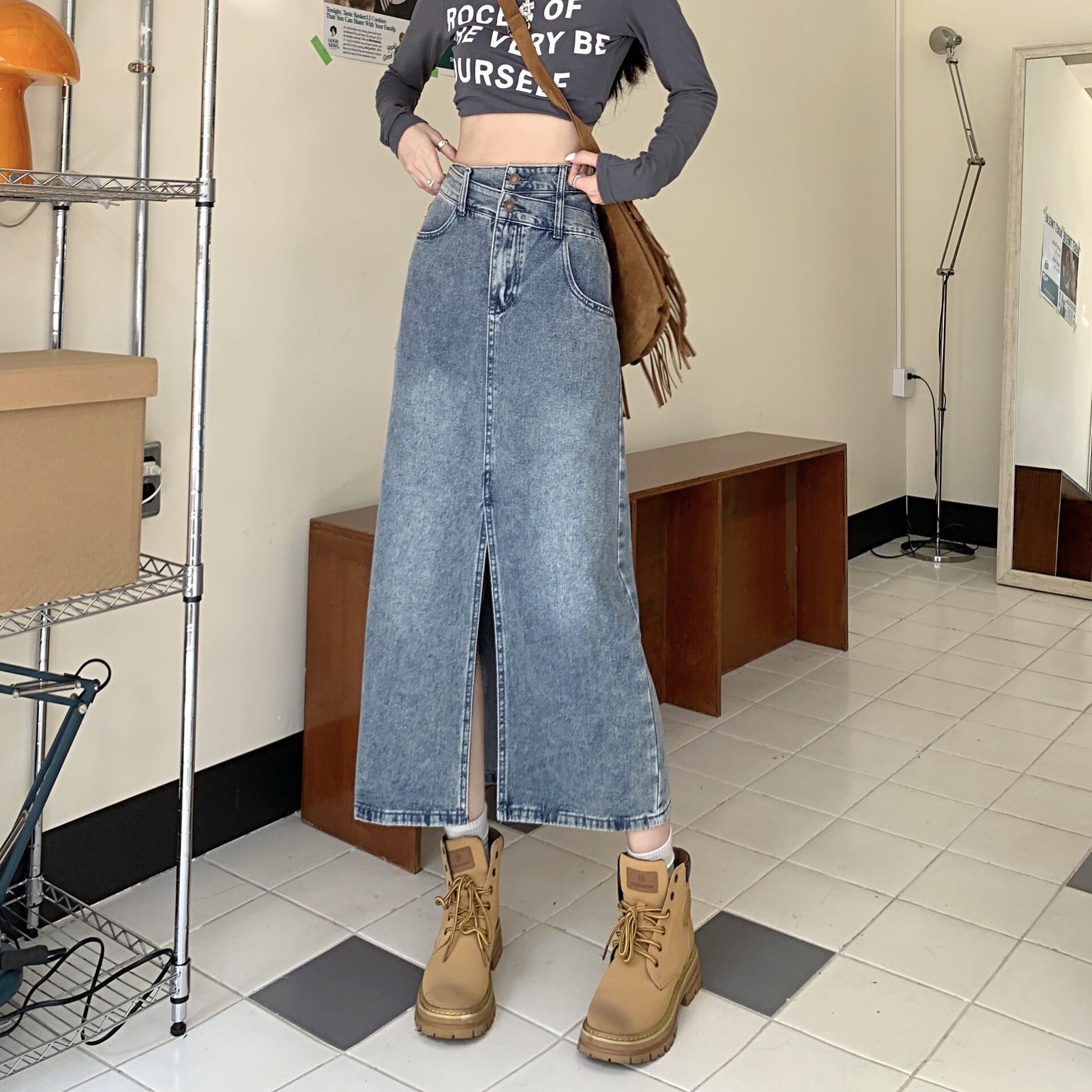 High Waisted Denim Midi Skirt Slim Fit Split Design A Line Silhouette Summer Casual Wear Wholesale Available