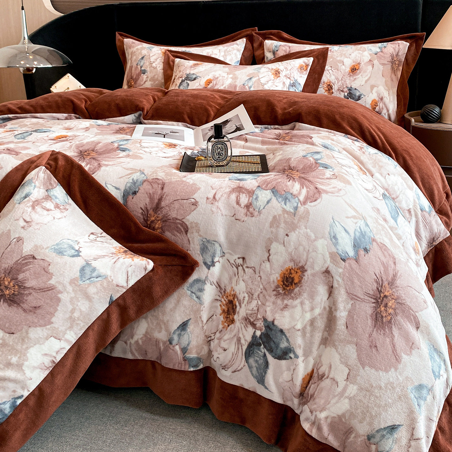 Winter Thickened Milk Velvet Four-Piece Set Double-Sided Coral Velvet Bed Sheetss Set Light Luxury Plus Velvet Bedding Wholesale