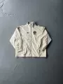 032m colors/outwear