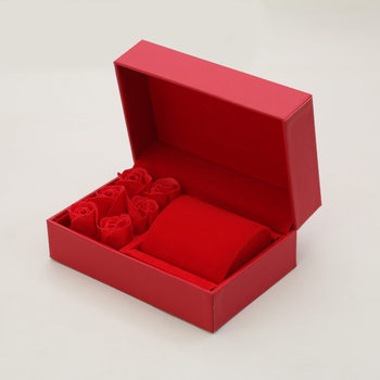 Spot Eternal Flower Watch Box Flip Watch Box Gift Box Men and Women Valentine's Day Gift Storage Packaging Eternal Flower Box
