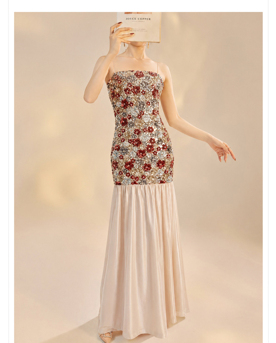 Bộ đầm hai dây thêu hoa kèm khăn choàng cardigan dáng dài — Khăn choàng màu be (giao hàng trong 7 ngày), Váy hai dây (giao hàng trong 7 ngày), Váy hai dây (giao hàng trong ngày), Bộ sản phẩm (giao hàng trong 7 ngày)