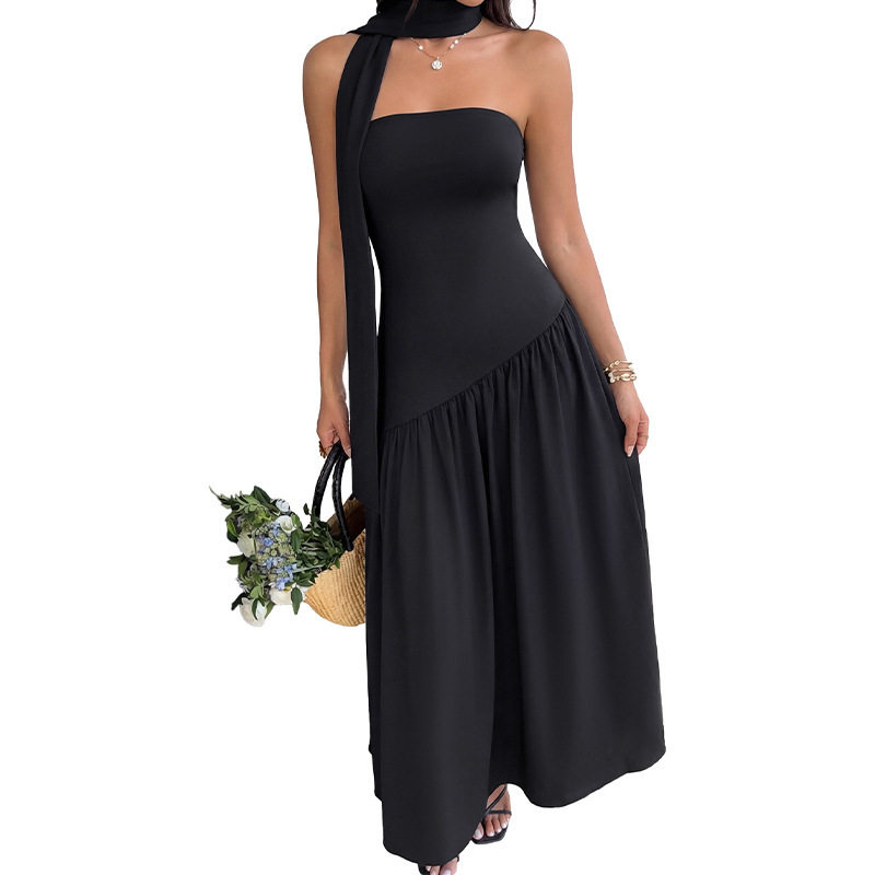 Black Strapless Maxi Dress Minimalist Design Elegant Style Comfortable Fit Perfect for Evening Events Wholesale