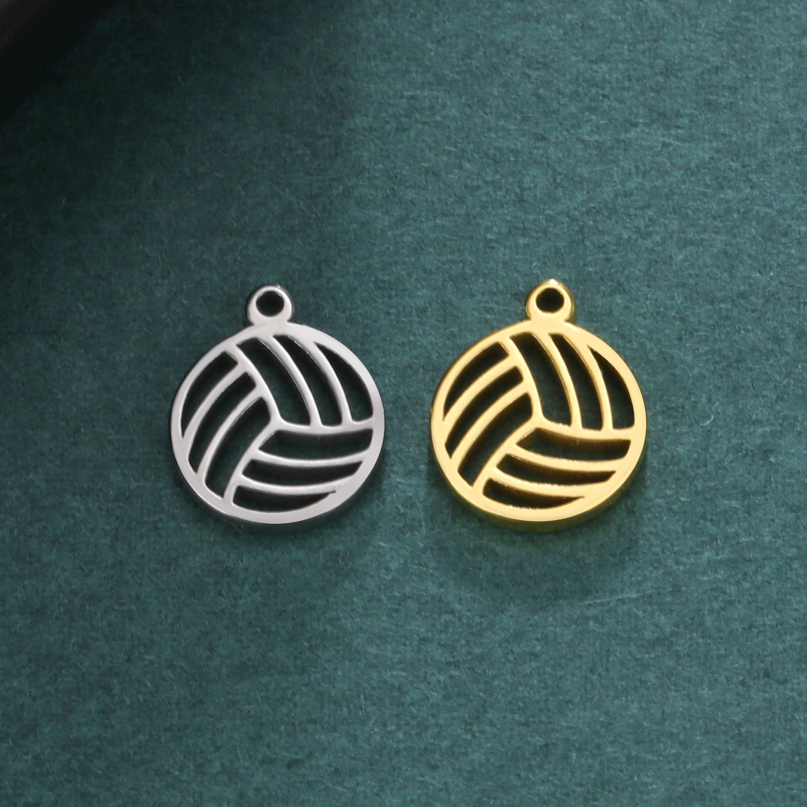 Europe and the United States cross-border personality new cutting stainless steel slide volleyball pendant gold basketball pendant factory outlet